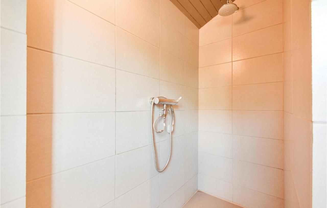 Lovely Home In Charritte De Bas With Wifi Екстер'єр фото
