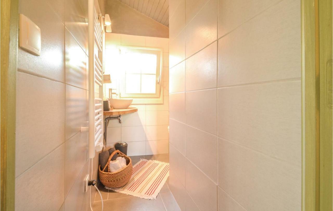 Lovely Home In Charritte De Bas With Wifi Екстер'єр фото